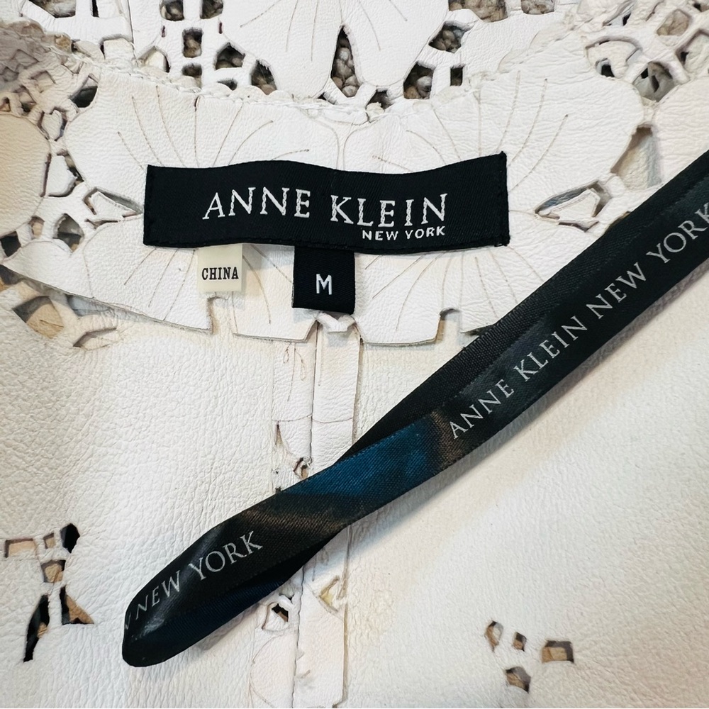 Anne Klein White Laser-Cut Floral Leather Jacket - Picture 7 of 11